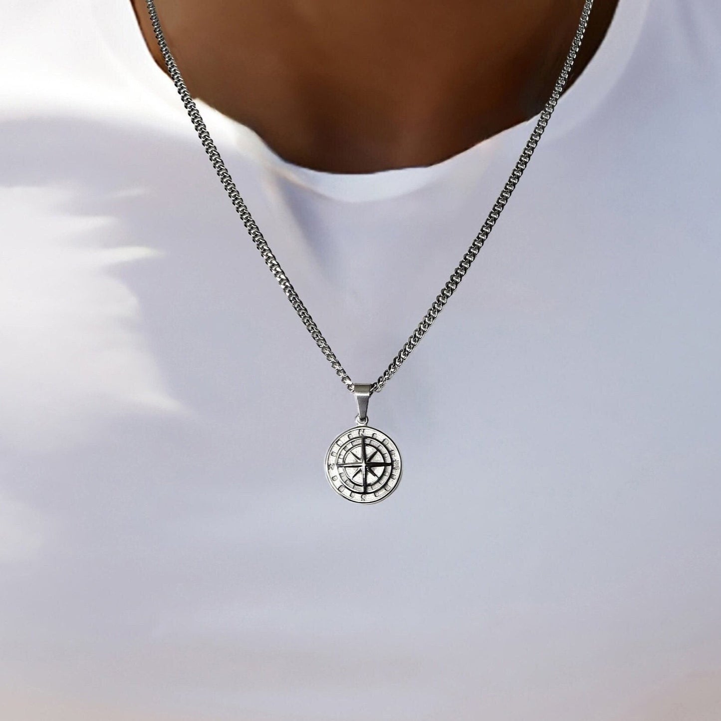 Men's Compass Necklace, North Star Compass Pendant Necklace for Boys, Compass Pendant with 3.5mm Cuban Link Chain